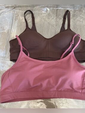 Old navy active power press sports bras bundle size XL NWOT